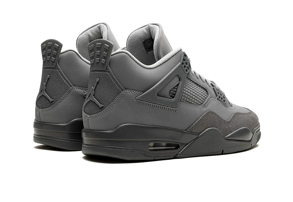 Air Jordan 4 Retro SE Wet Cement