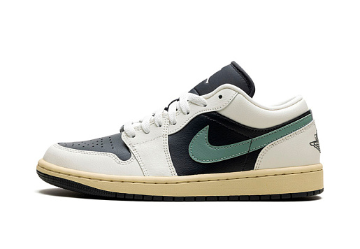 Nike Air Jordan 1 Low Jade Smoke (W)