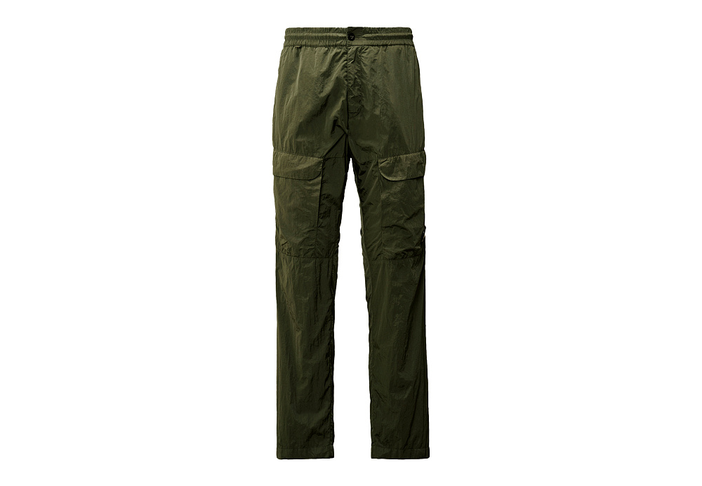 C.P. COMPANY Cargo Pants In Chrome-R Material Grape Leaf