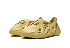 Yeezy Foam RNNR Sulfur