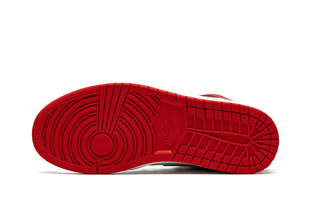 Nike Air Jordan 1 Retro High OG Heritage