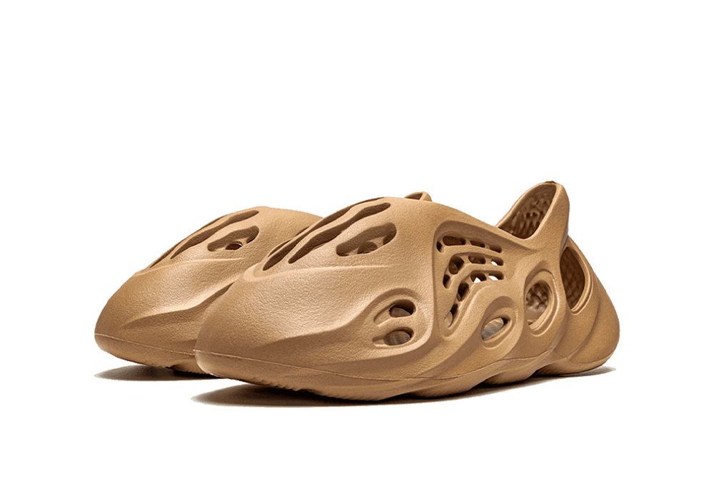 Yeezy Foam RNNR Ochre