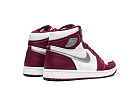 Nike Air Jordan 1 Retro High OG Bordeaux