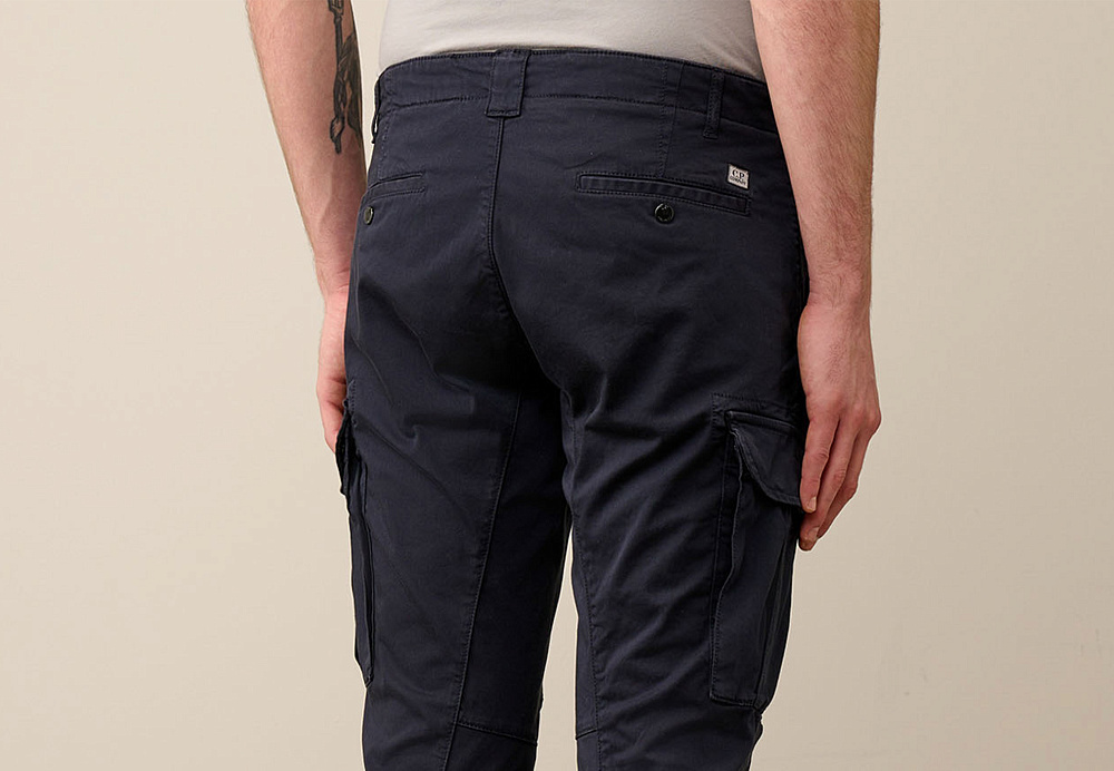 C.P. COMPANY Cargo Pants Total Eclipse