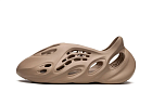 Yeezy Foam RNR Clay Taupe