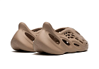 Yeezy Foam RNR Clay Taupe