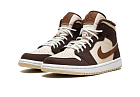 Nike Air Jordan 1 Mid SE Brown Basalt Oatmeal (W)
