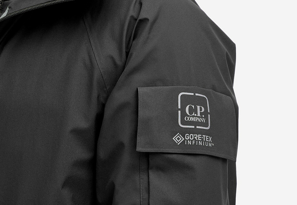 C.P. COMPANY Metropolis Gore-Tex Jacket Black