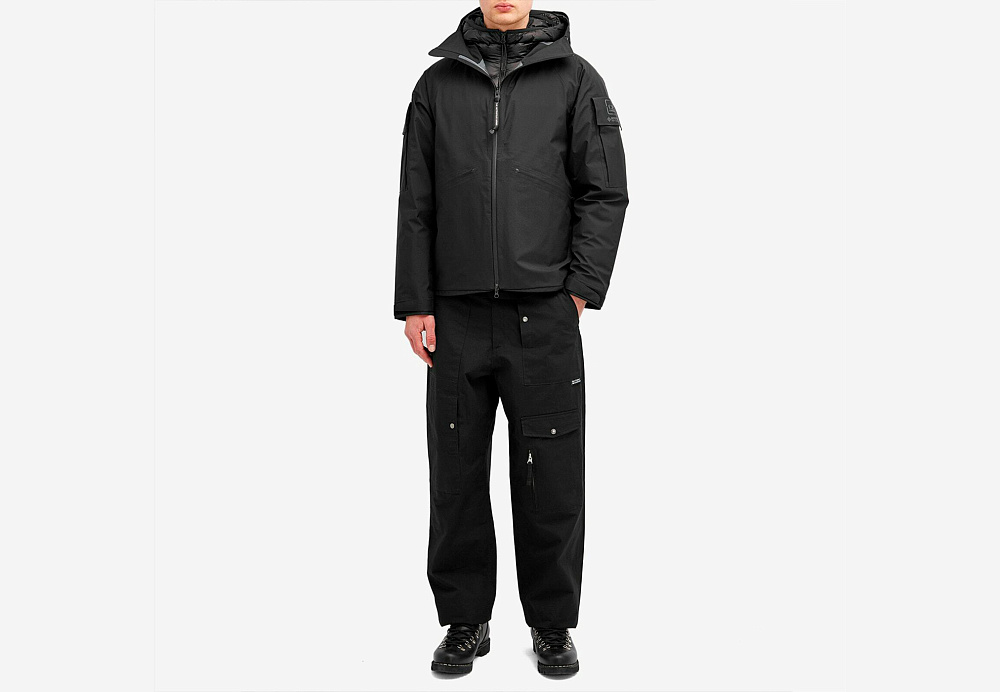 C.P. COMPANY Metropolis Gore-Tex Jacket Black