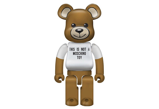 Bearbrick Macau 2020 Moschino 1000%