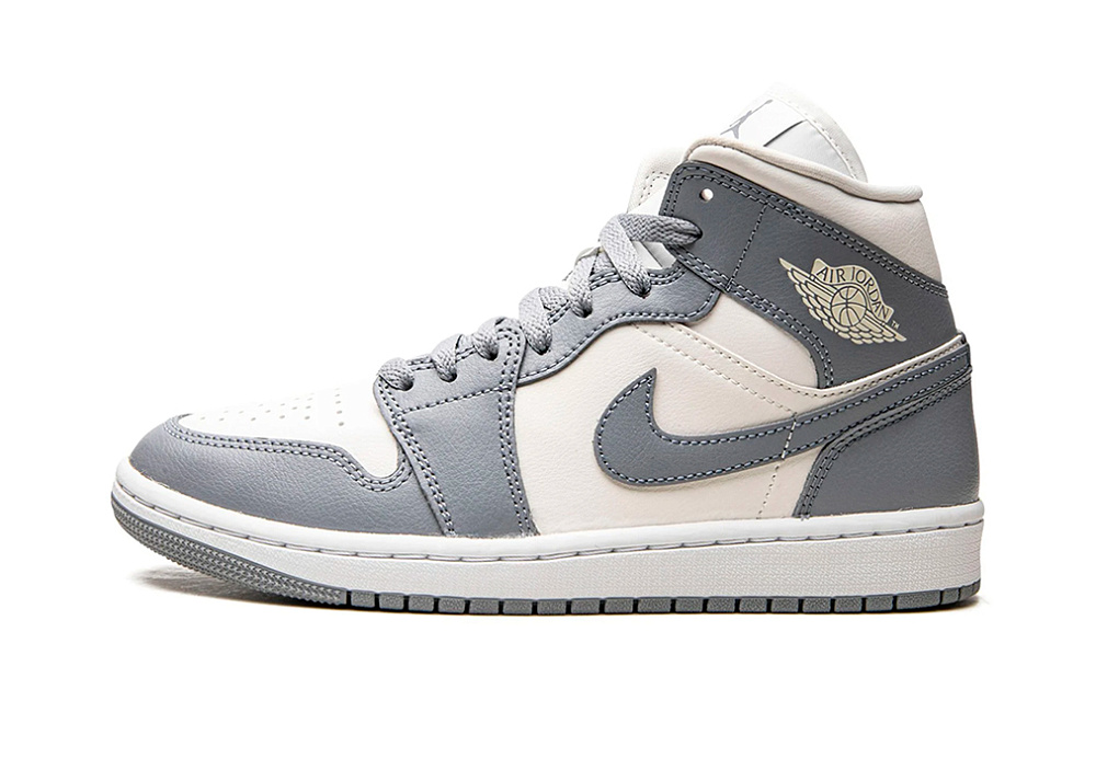 Nike Air Jordan 1 Mid Stealth (W)