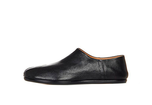 Maison Margiela Slip-On Tabi Black