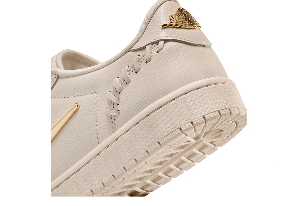 Nike Air Jordan 1 Low Method of Make Legend Light Brown (W)
