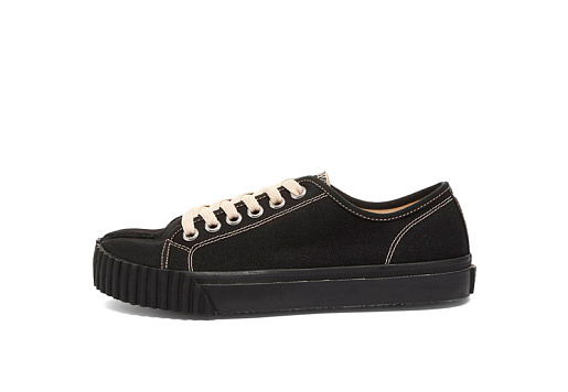Maison Margiela Tabi Low Top Black Black (W)