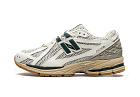 New Balance 1906R White Green Cream