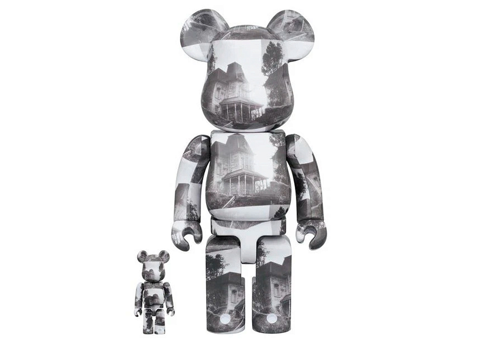 Bearbrick Bates Mansion 400% 100%