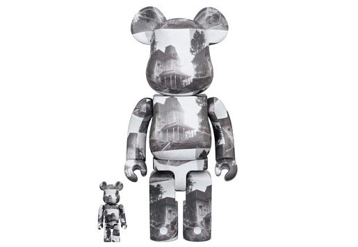 Bearbrick Bates Mansion 400% 100%